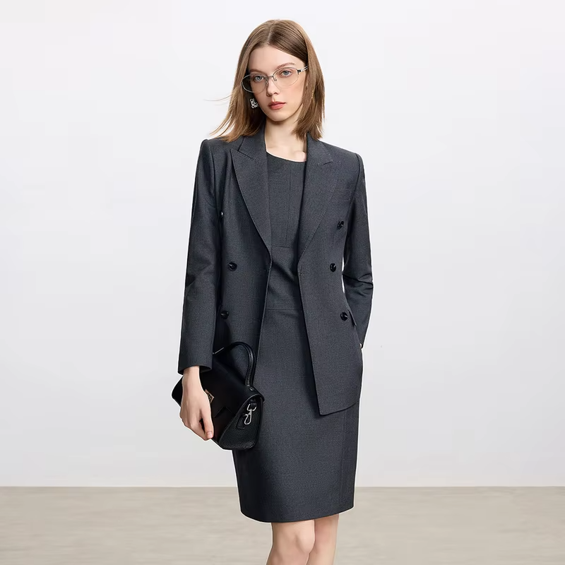 Classic business style double-breasted suit set for women,luxury fashion,professional attire,commuting style,suit dress skirt