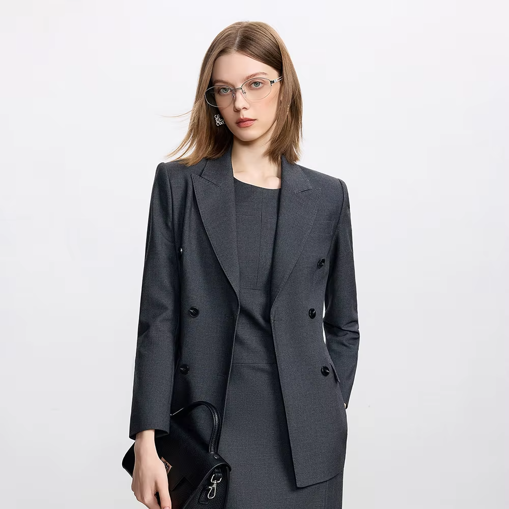 Classic business style double-breasted suit set for women,luxury fashion,professional attire,commuting style,suit dress skirt