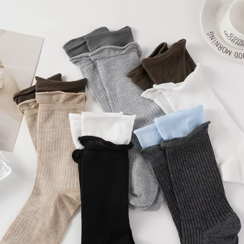 Women's Socks Breathable Fake Two Pieces Fashoin Cotton Socks Striped Simple Solid Color Comfortable Autumn Middle Tube Sock