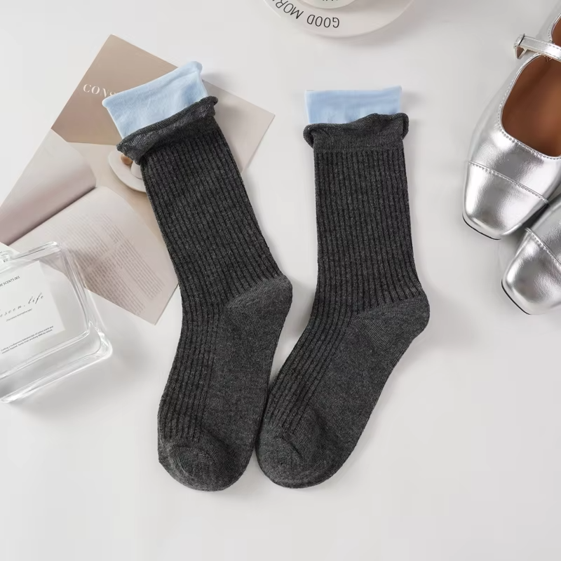 Women's Socks Breathable Fake Two Pieces Fashoin Cotton Socks Striped Simple Solid Color Comfortable Autumn Middle Tube Sock